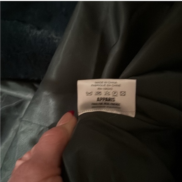 Apparis faux fur green coat - Picture 6 of 6